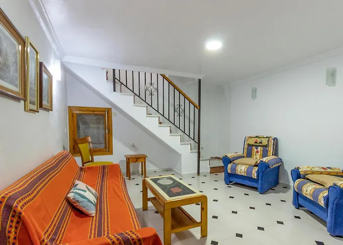 2 Bedroom Awesome Home In Santa Pola